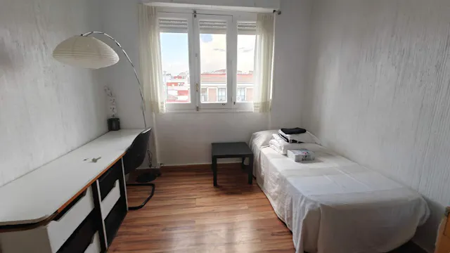 Private room in Calle de Ibiza, Madrid (1528939) room image 2