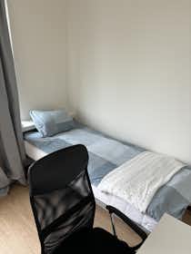 Private room for rent for €900 per month in Almere Stad, Louis Armstrongweg
