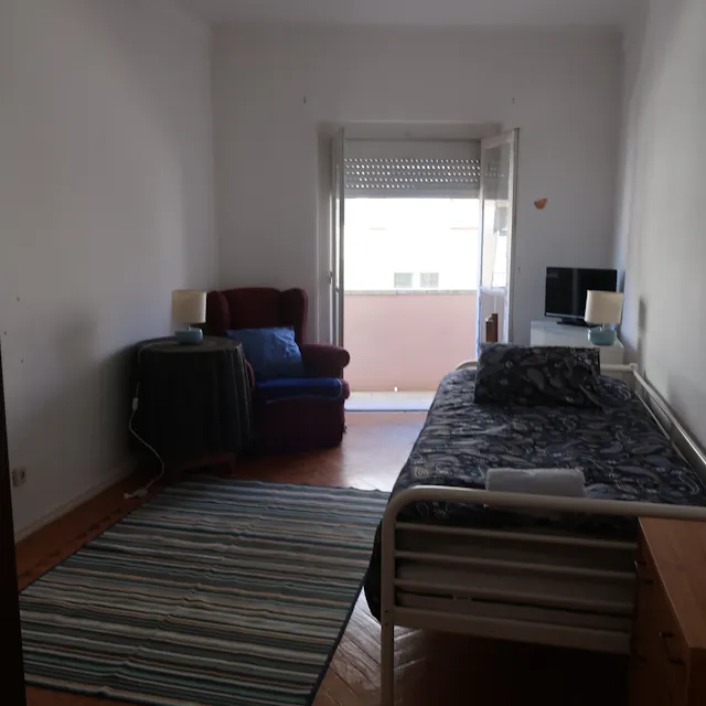 Private room in Rua Francisco de Holanda, Lisbon (1529132) room image 2