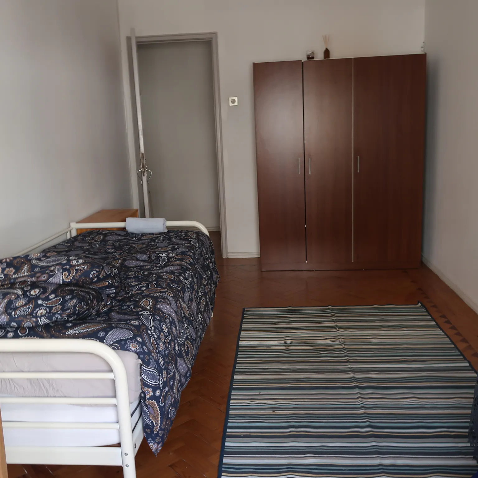 Private room in Rua Francisco de Holanda, Lisbon (1529132) ROOM 2