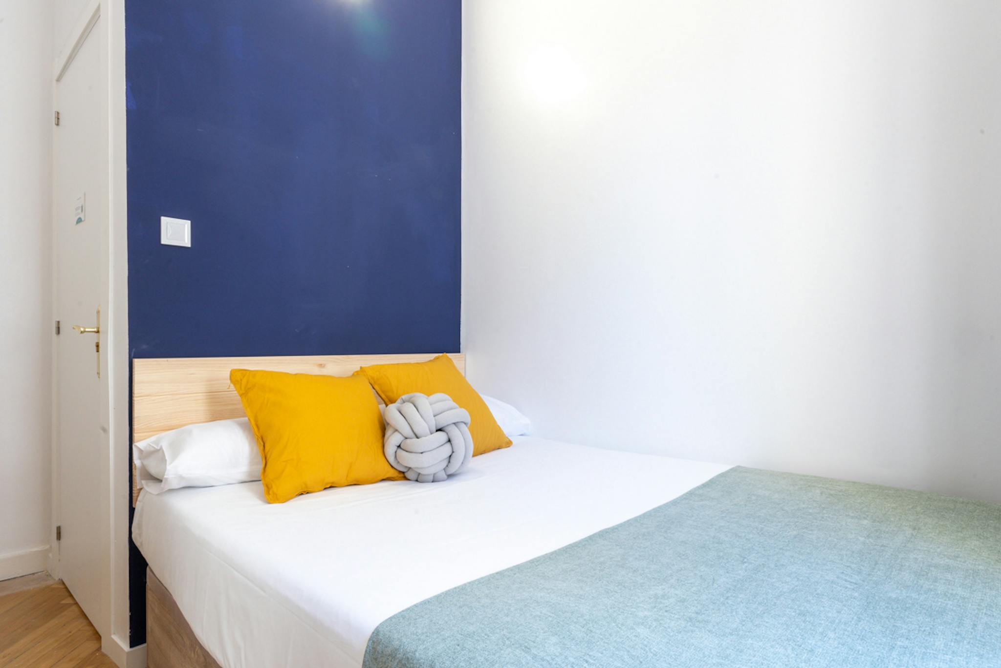 Calle del Doctor Esquerdo, Madrid preview