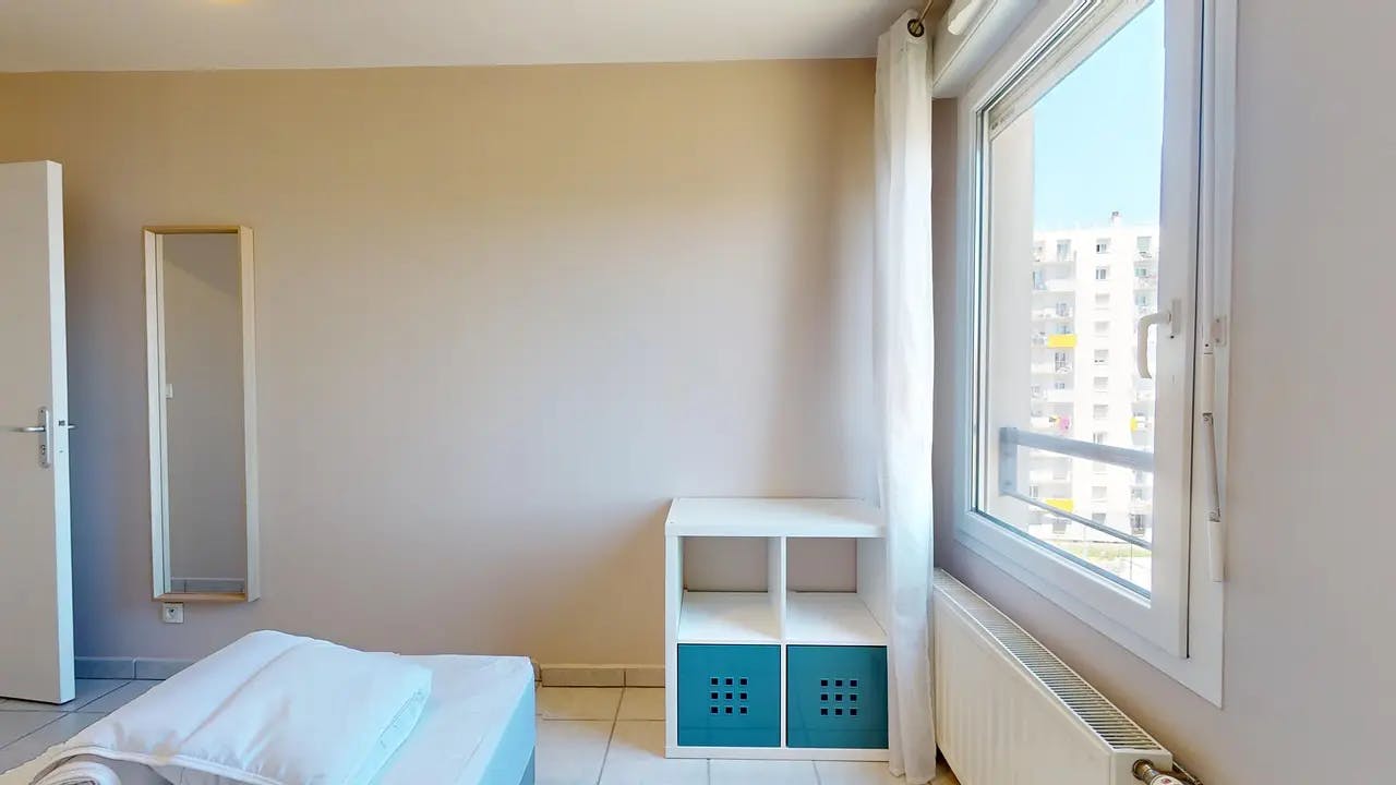 Avenue Francis de Pressensé, Vénissieux preview