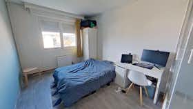 Cameră privată de închiriat pentru 376 EUR pe lună în Le Havre, Rue Berthelot