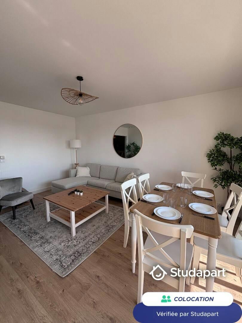 Private room for rent on Allée des Îles Marquises, Nantes - Vue 3