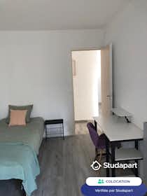 Приватна кімната за оренду для 550 EUR на місяць у Sevran, Avenue Ronsard