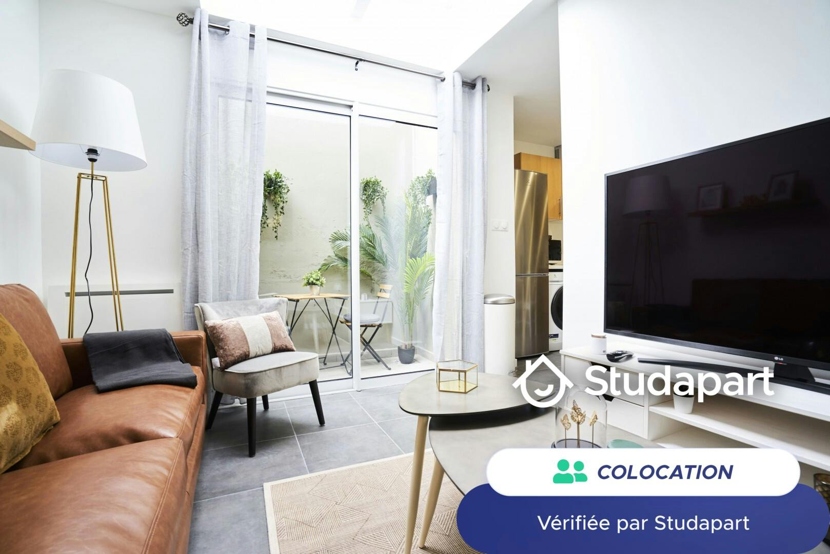 Private room for rent on Rue de Pologne, Lille