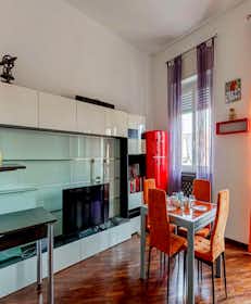 Apartment for rent for €799 per month in Milan, Via Volvinio