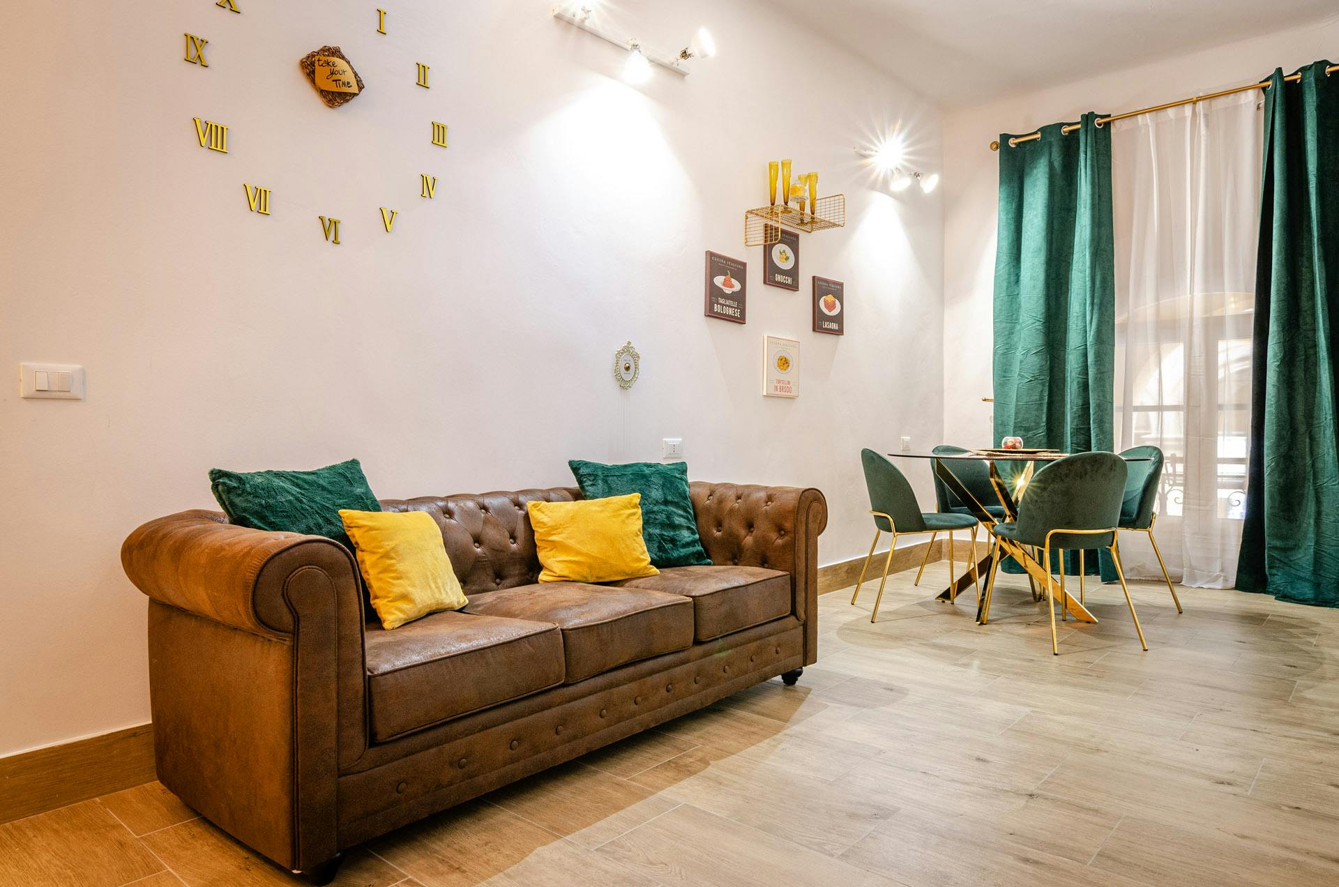 Via dell'Indipendenza, Bologna preview