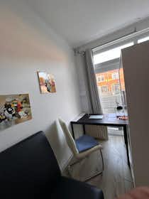 Private room for rent for €850 per month in Utrecht, Queridostraat