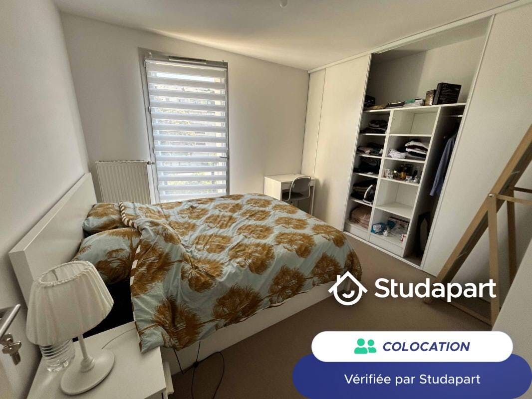 Private room for rent for €465 per month in Compiègne, Rue Ronsard