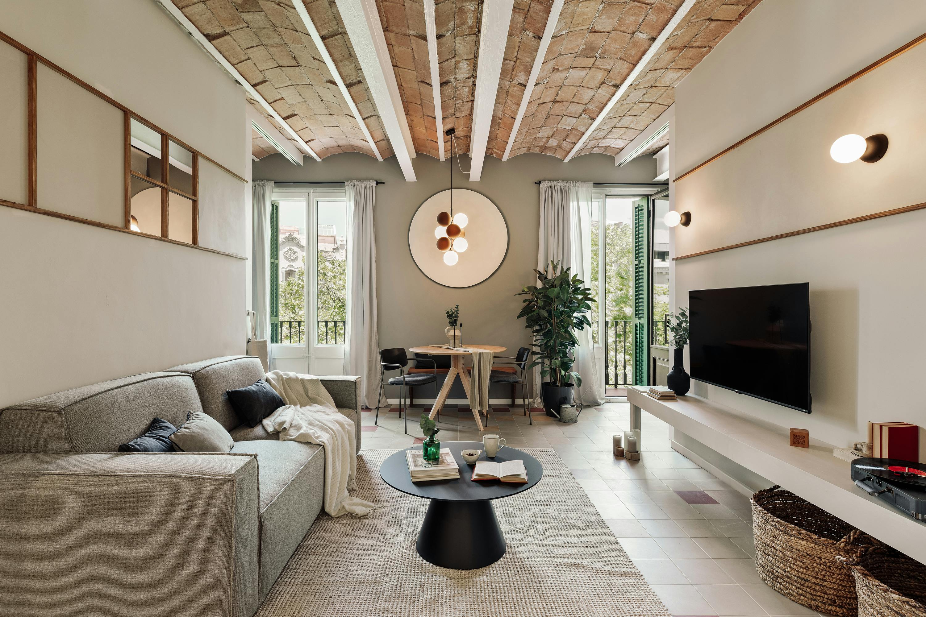 Ronda de Sant Pere, Barcelona preview