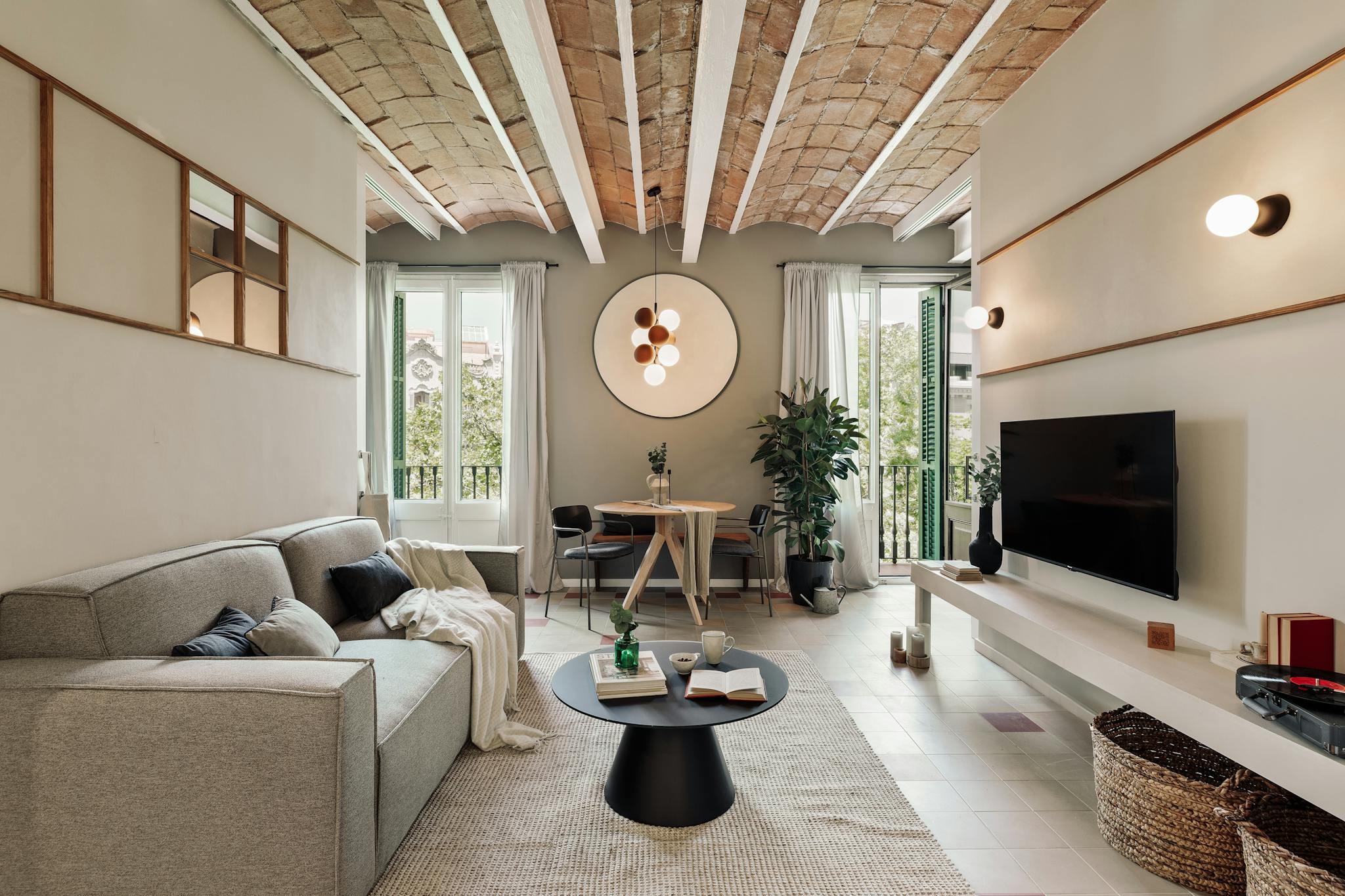 Ronda de Sant Pere, Barcelona preview