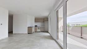Lägenhet att hyra för 825 € i månaden i Vendenheim, Rue du Commerce