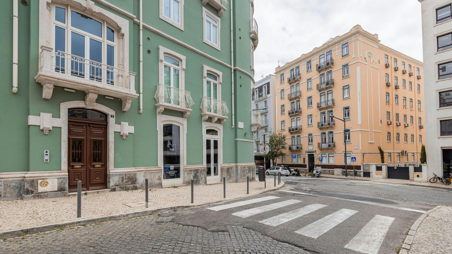 preview gallery tile