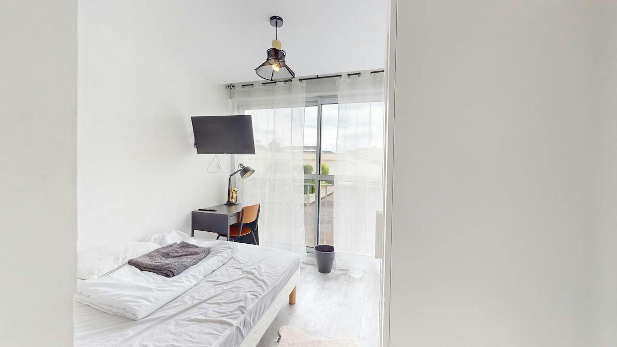 Rue Geuffroy, Rouen preview