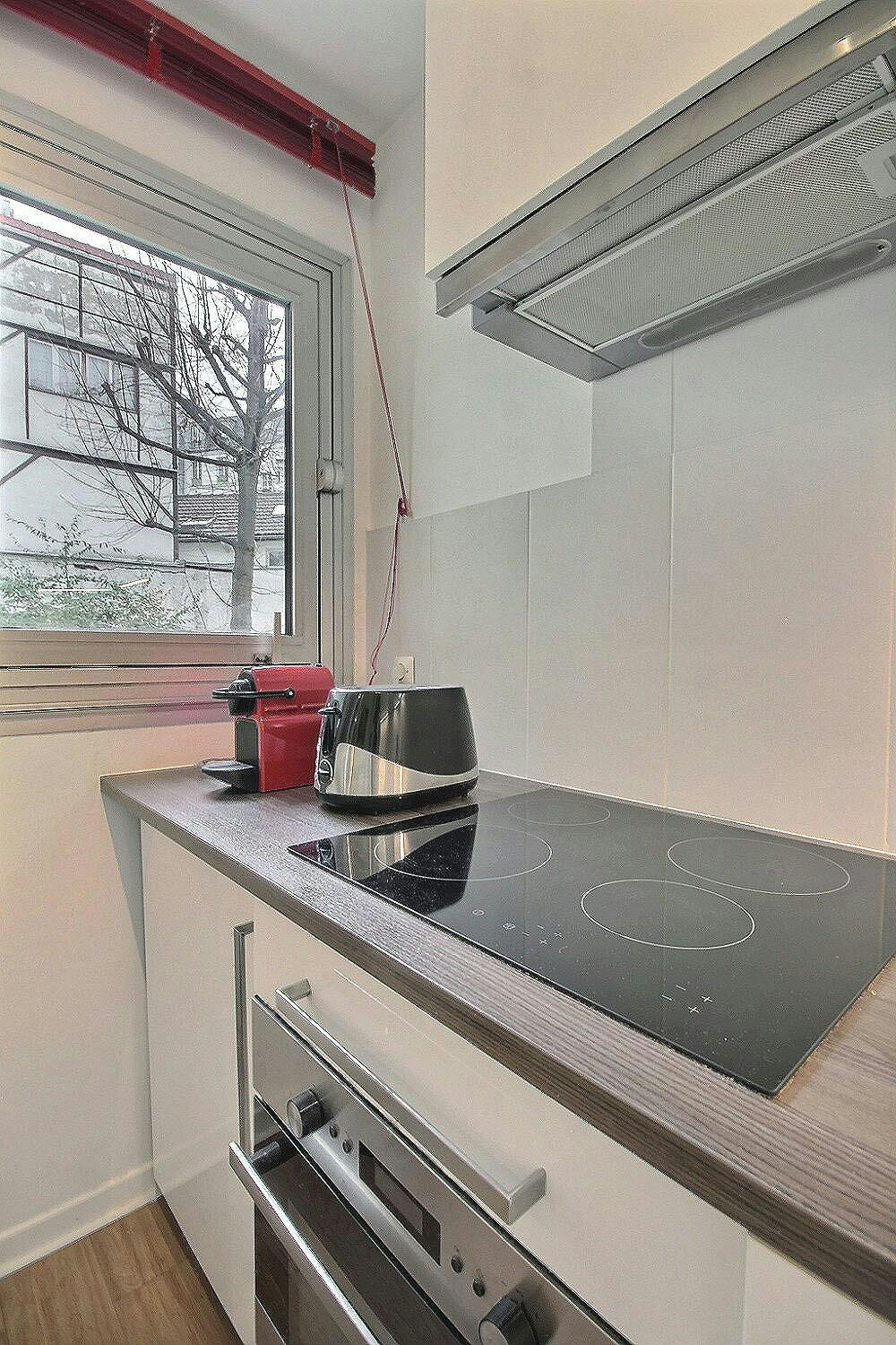 1-Bedroom Apartment in Rue Beccaria, Paris (1529961) room image 10
