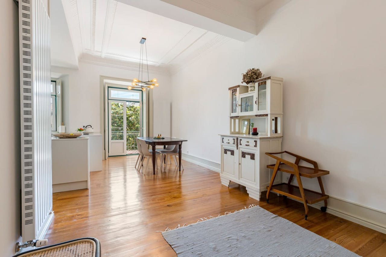 Rua de Moçambique, Lisbon preview