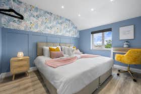 Квартира сдается в аренду за 3 493 £ в месяц в Bedford, Western Street