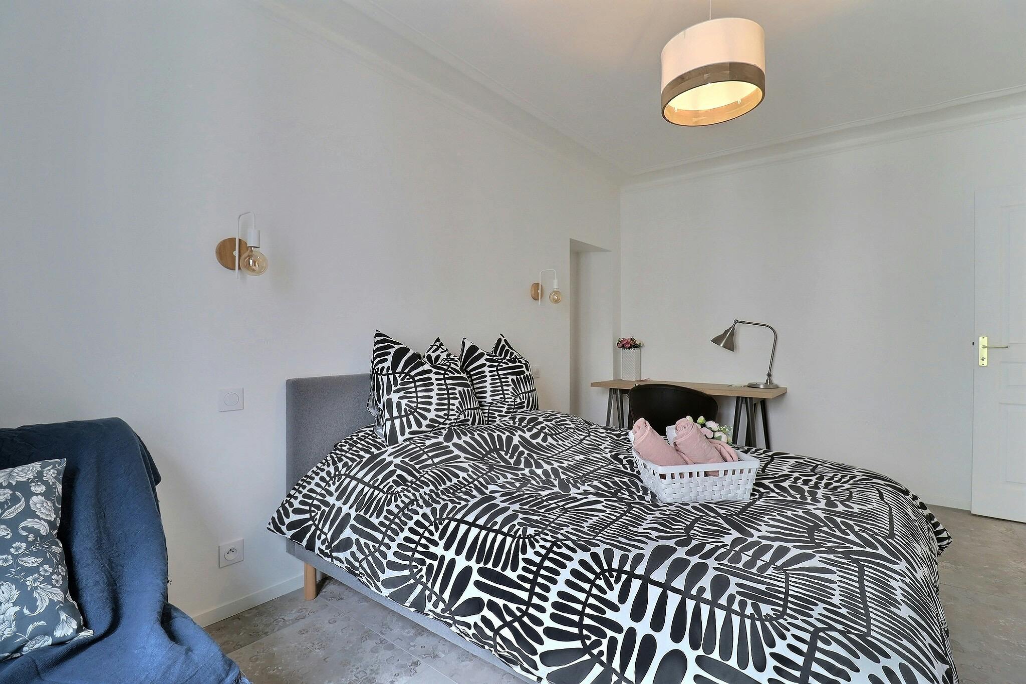 1-Bedroom Apartment in Rue des Filles du Calvaire, Paris (1530211) room image 10