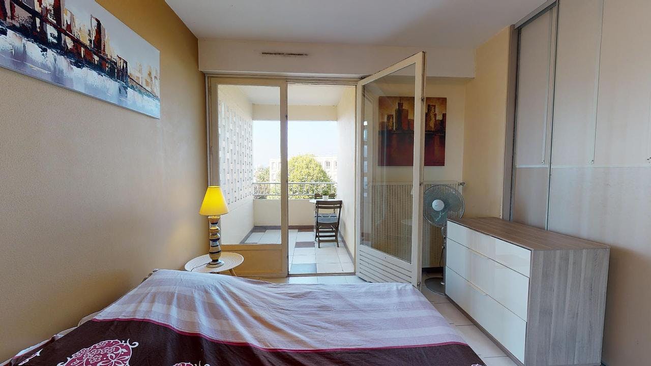 Apartment Lyon, 1 bed, 34m² — photo 4