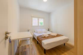 Отдельная комната сдается в аренду за 500 € в месяц в Alcorcón, Calle San Pedro