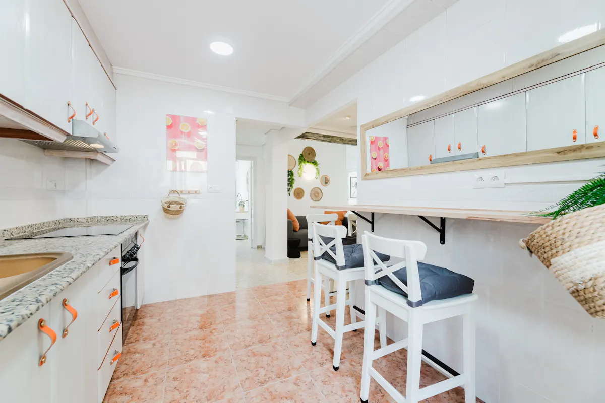 Private room in Carrer Pic del Teide, Valencia (1530369) ROOM