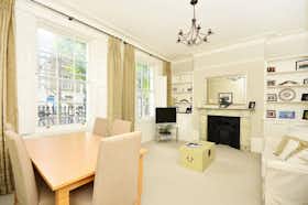 Maison à louer pour 1 500 £GB/mois à London, Richmond Avenue