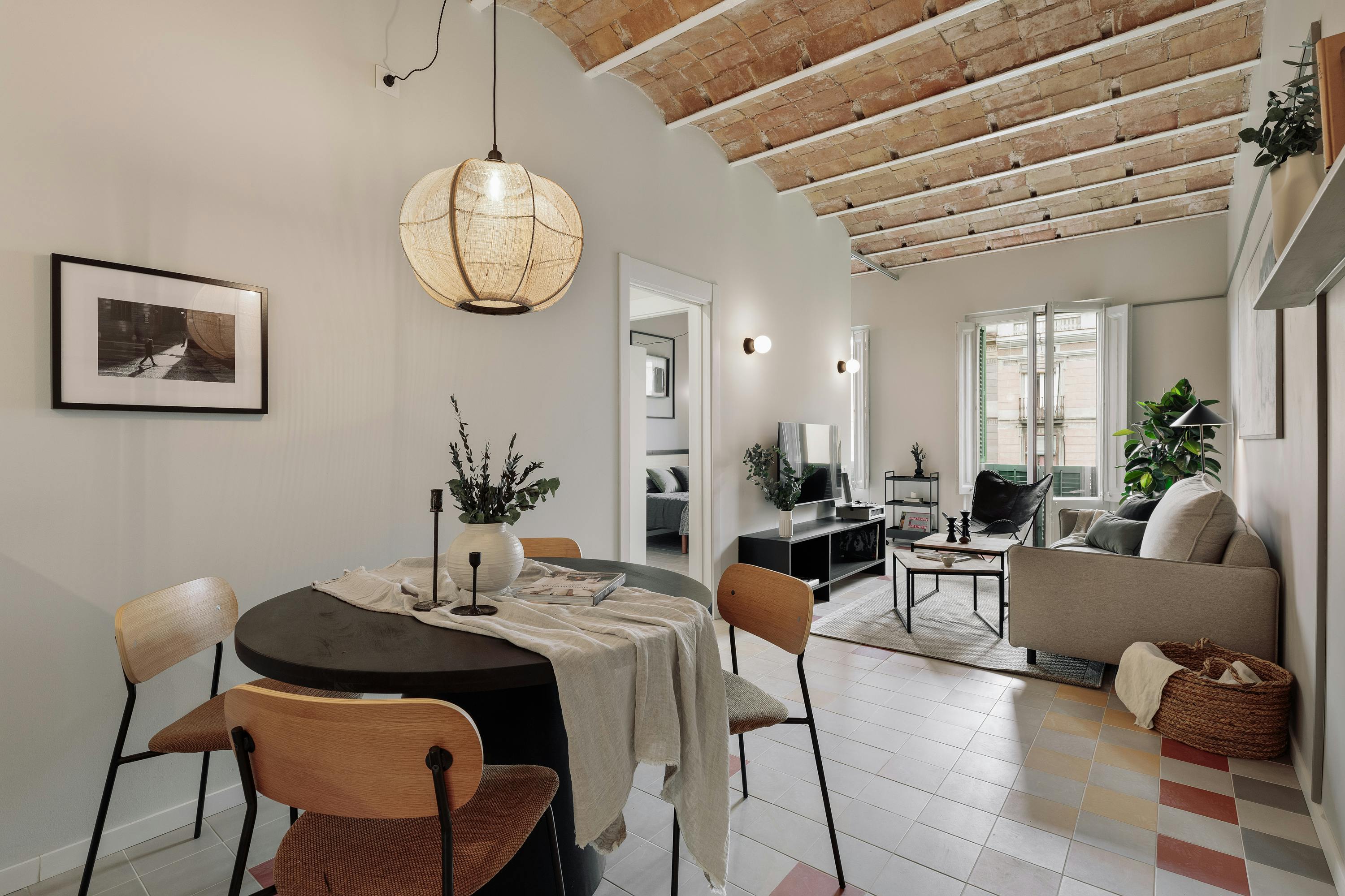 Apartment for rent for €2,516 per month in Barcelona, Ronda de Sant Pere