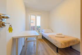 Отдельная комната сдается в аренду за 450 € в месяц в Alcorcón, Calle San Pedro