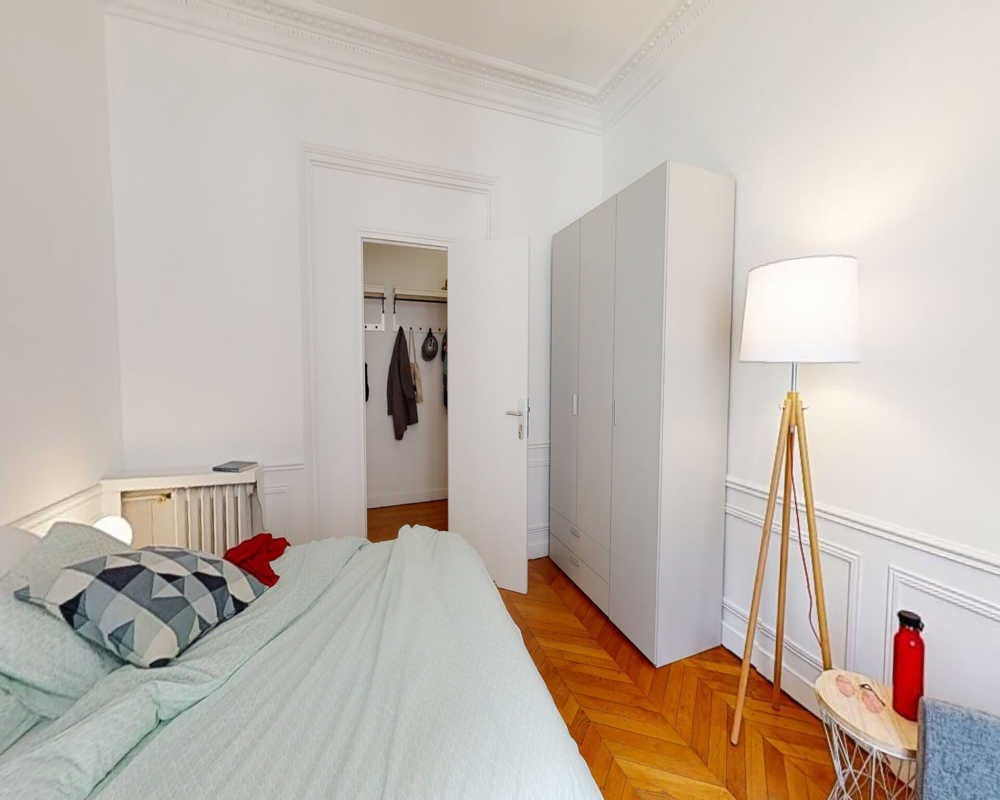Apartment in Paris