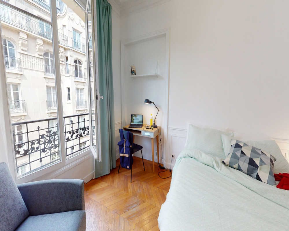 Private room for rent for €1,255 per month in Paris, Rue Emile Duclaux
