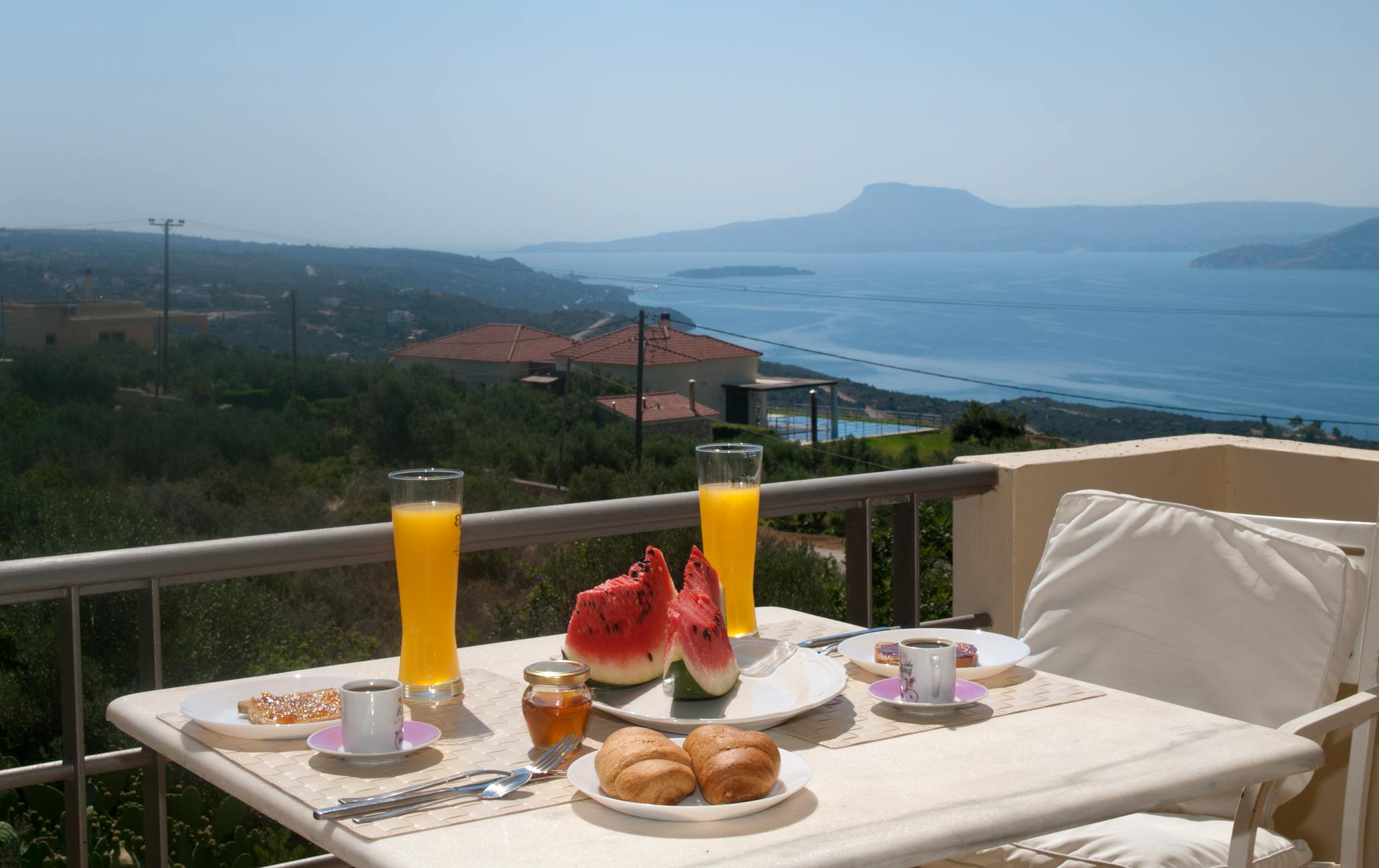 2η Πάροδος Ακρωτηρίου, Kounoupidianá preview