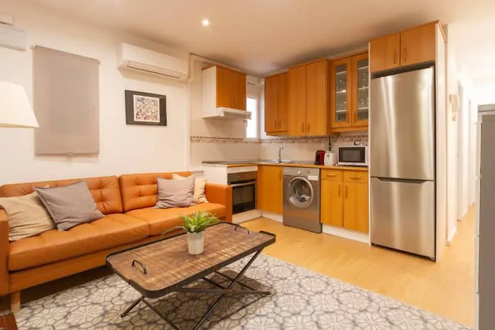 2-Bedroom Apartment in Calle Hermosilla, Madrid (1530607) ROOM