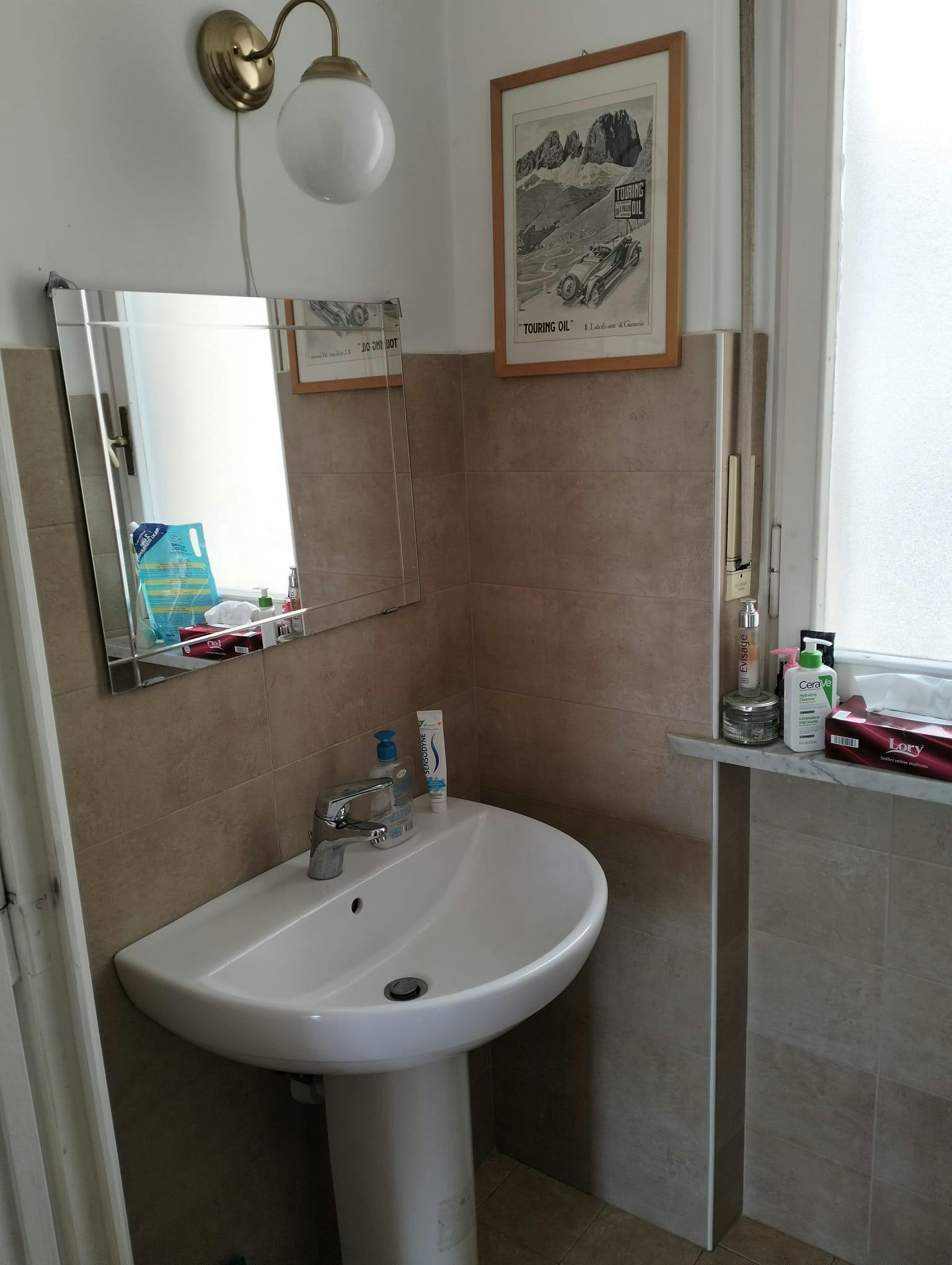 preview gallery tile