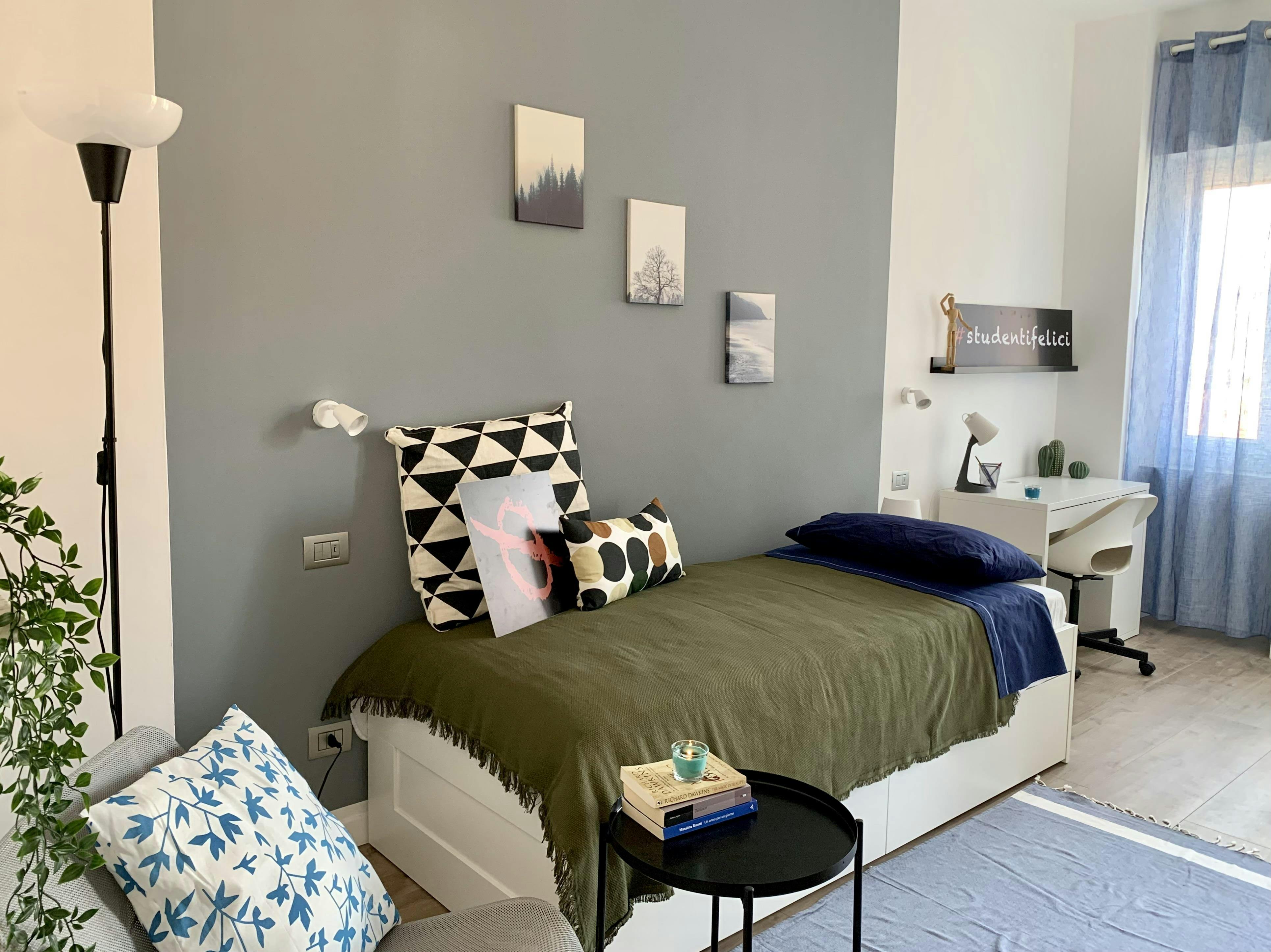 Private room for rent for €590 per month in Turin, Corso Peschiera