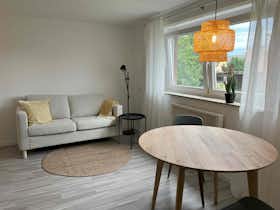 公寓 正在以 €1,200 的月租出租，其位于 Esslingen, Wilhelmstraße