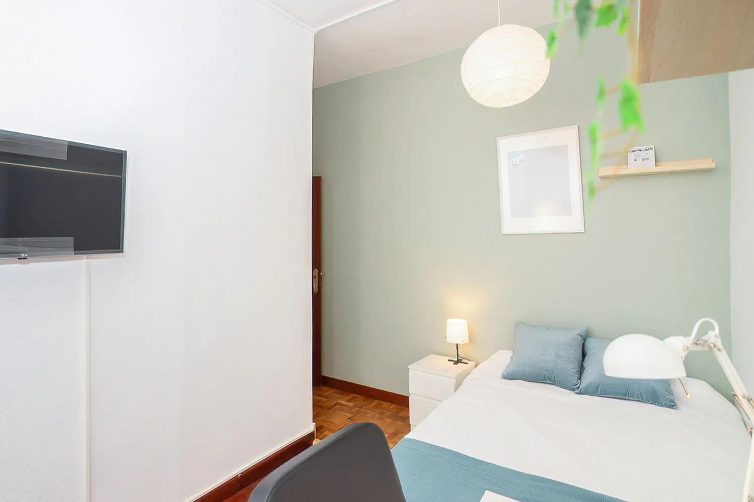 Private room in Calle de San Nicolás, Pamplona (1531052) ROOM 2