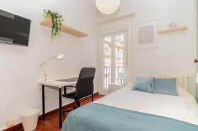 Chambre privée à louer pour 375 €/mois à Pamplona, Calle de San Nicolás