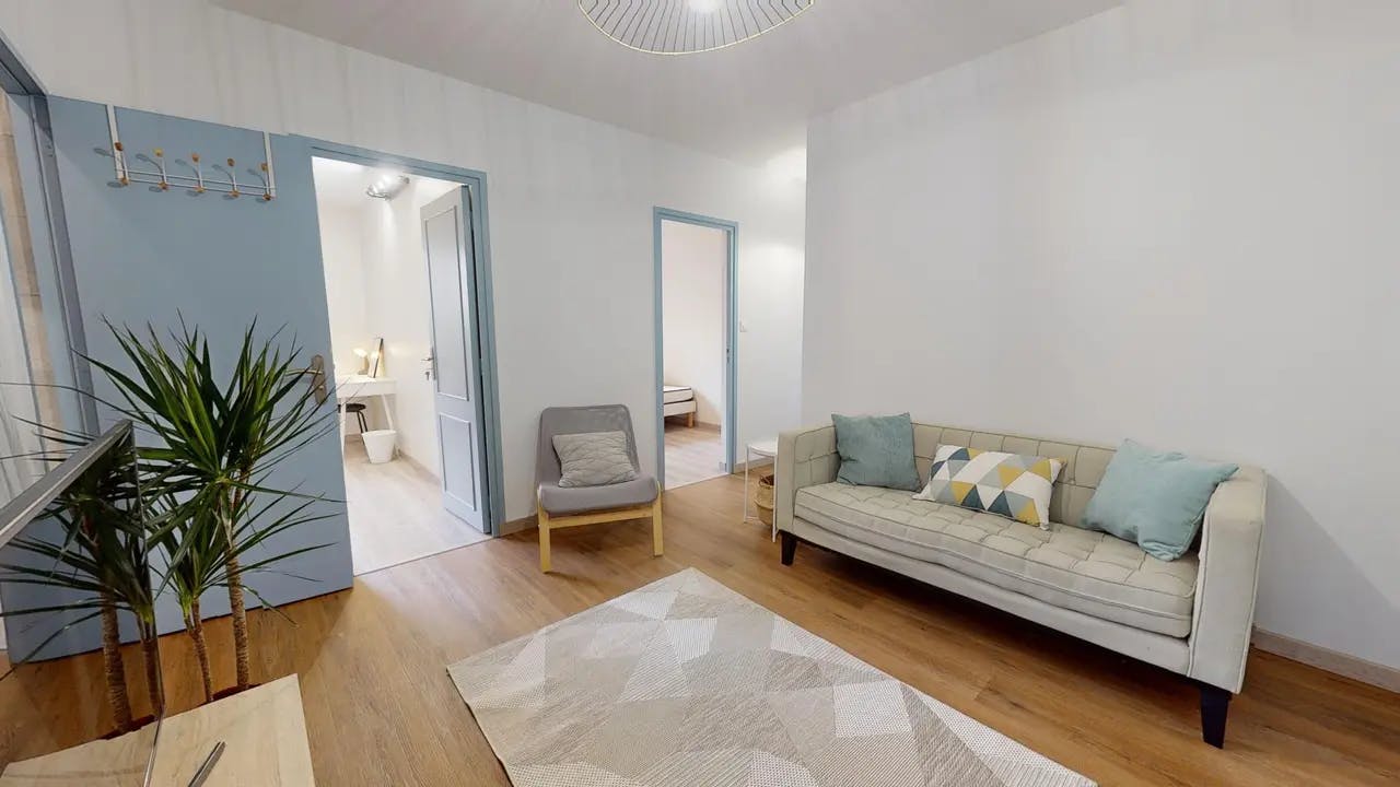 Private room in Boulevard Yves Farge, Lyon (1531215) room image 1