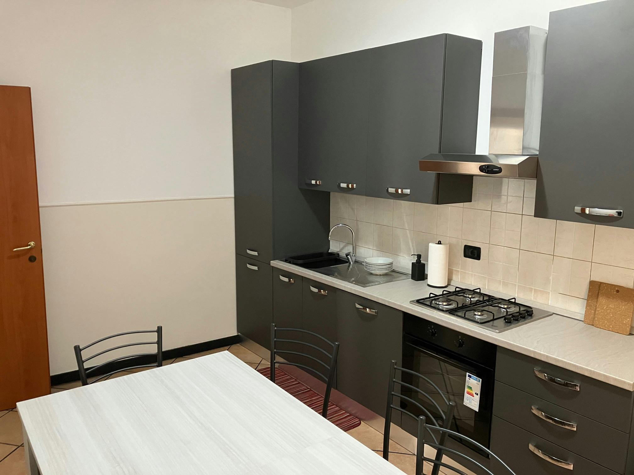 Private room in Via Antonio Gramsci, Genoa (1531449) room image 3