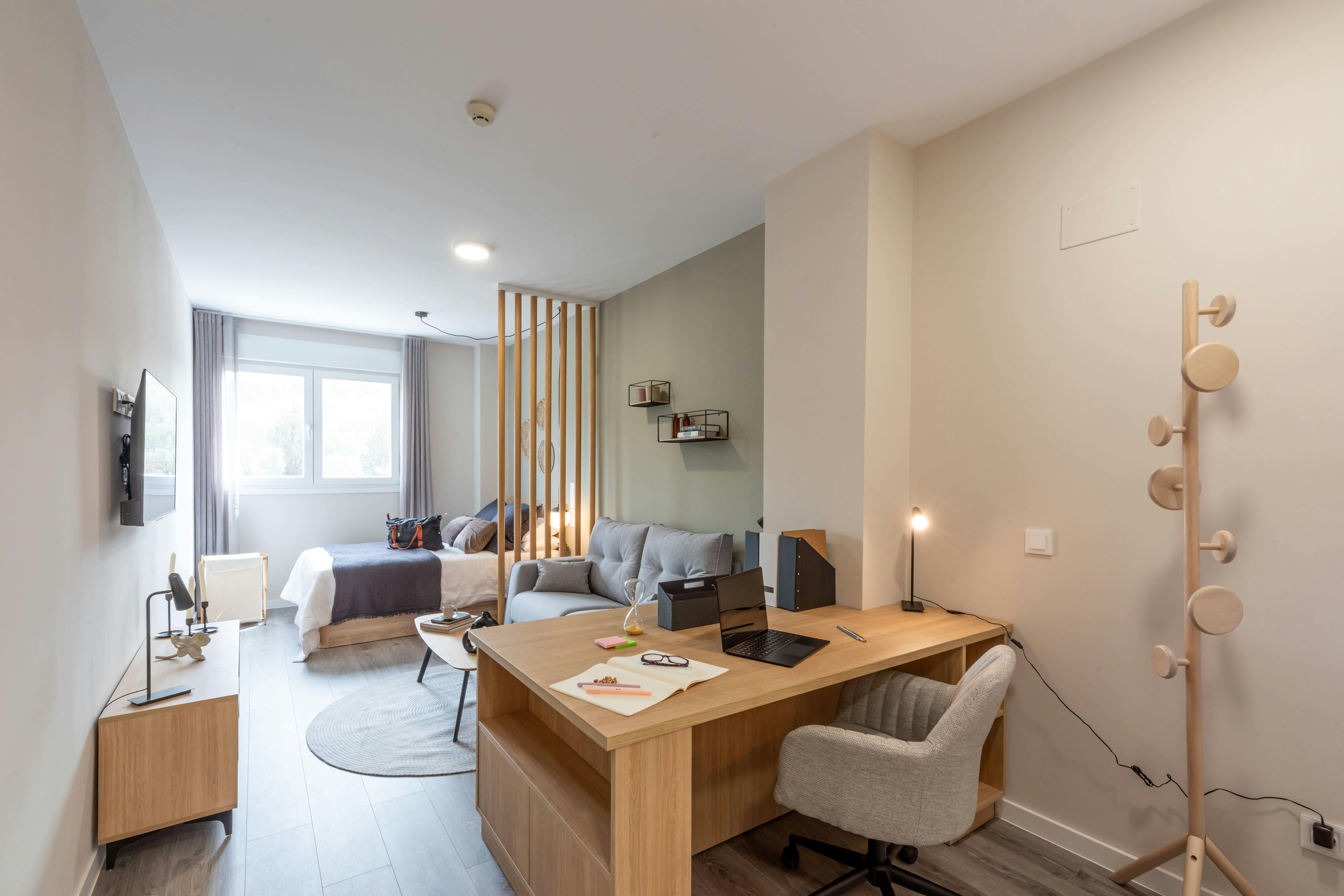 Avenida Octavio Paz, Málaga preview