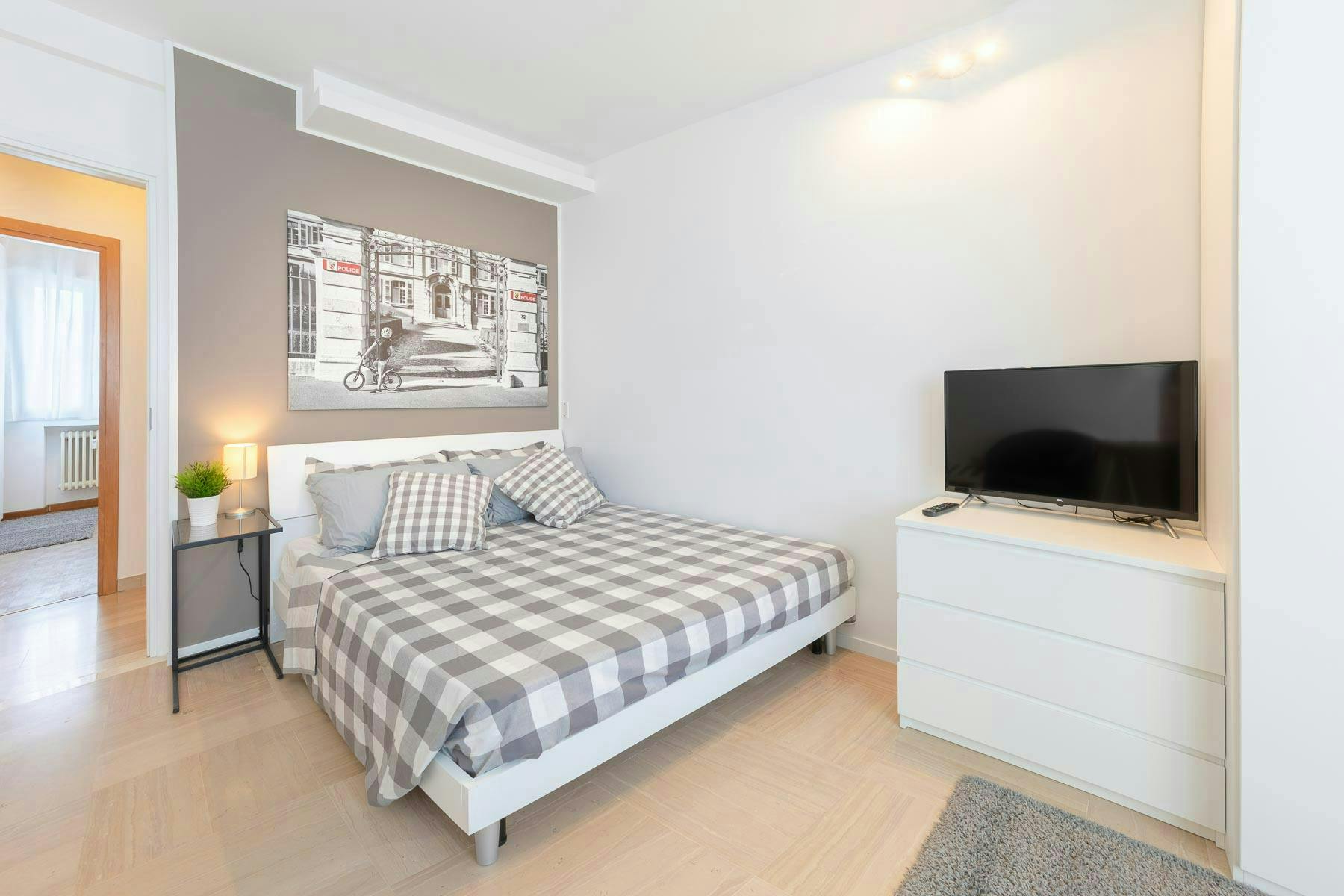 Via Giosuè Carducci, Venice preview