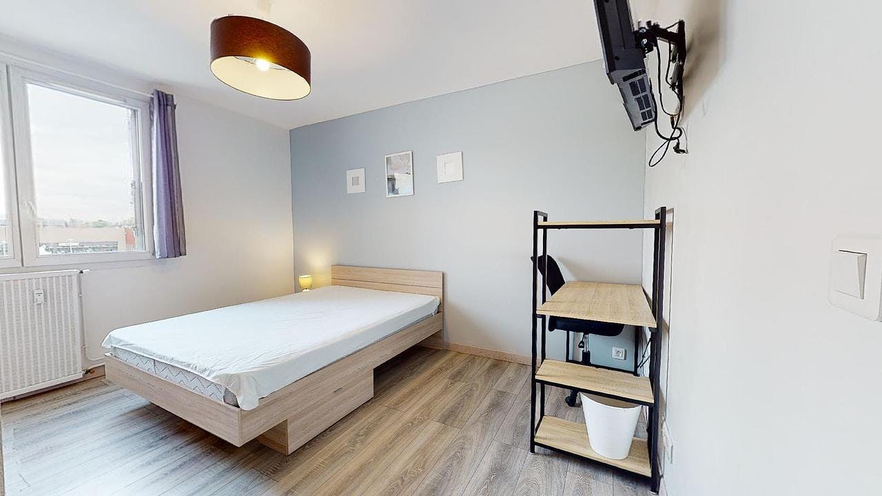Private room for rent for €413 per month in Toulouse, Rue Joachim du Bellay