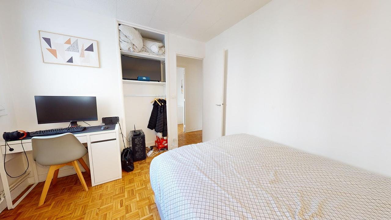 Private room for rent on Rue du Docteur Carrier, Lyon - Mynd 6