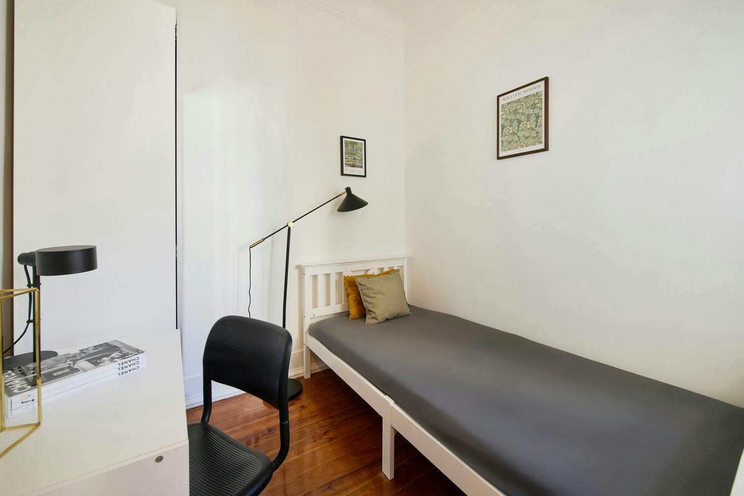 preview gallery tile