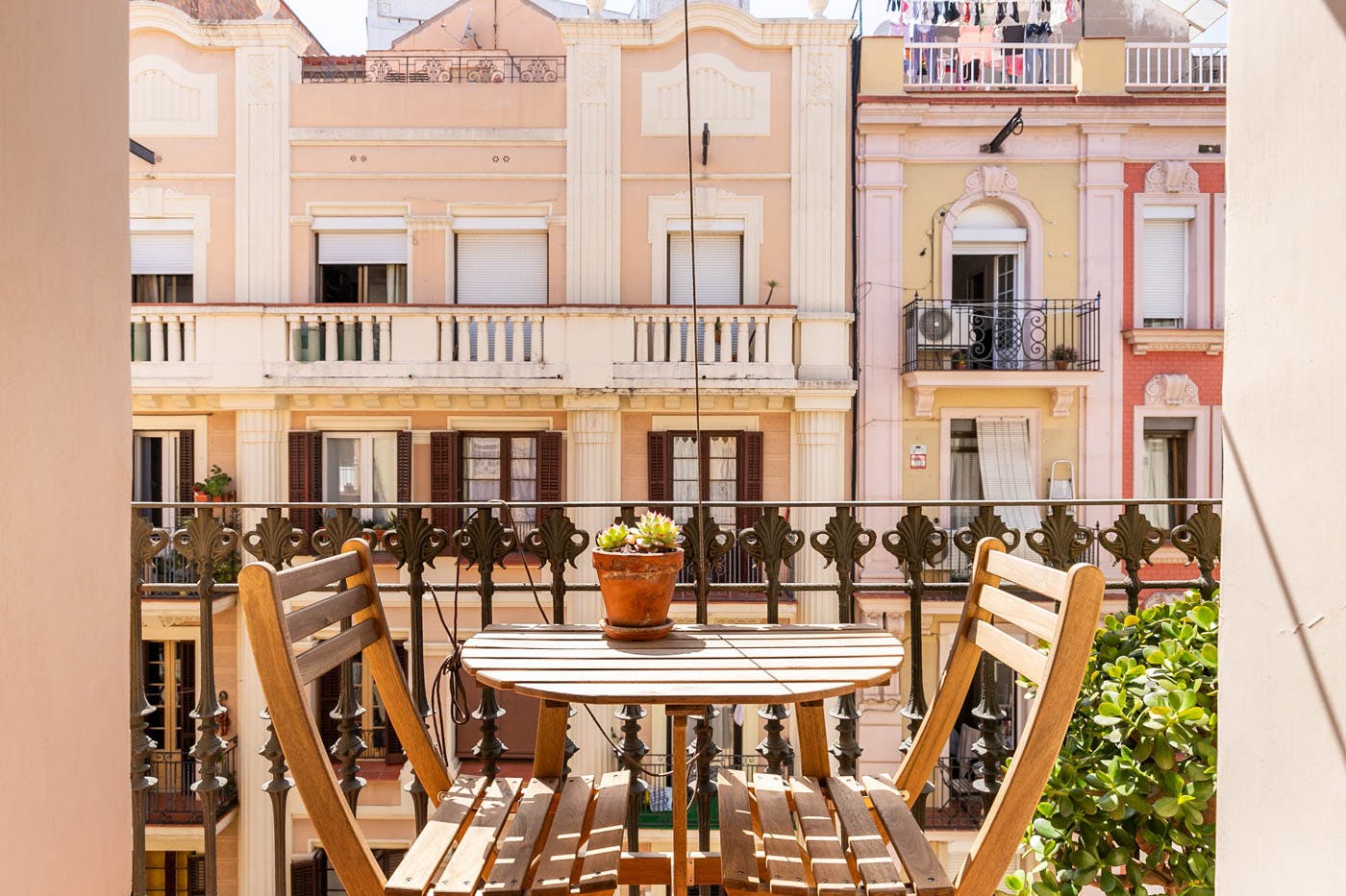 Carrer de la Font Honrada, Barcelona preview