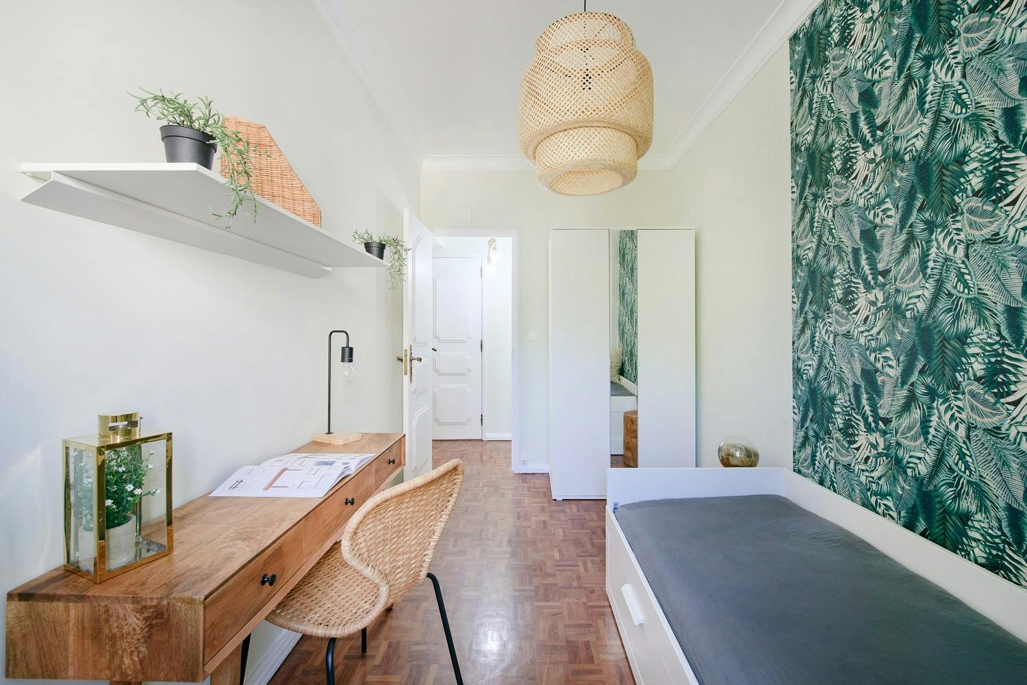 preview gallery tile