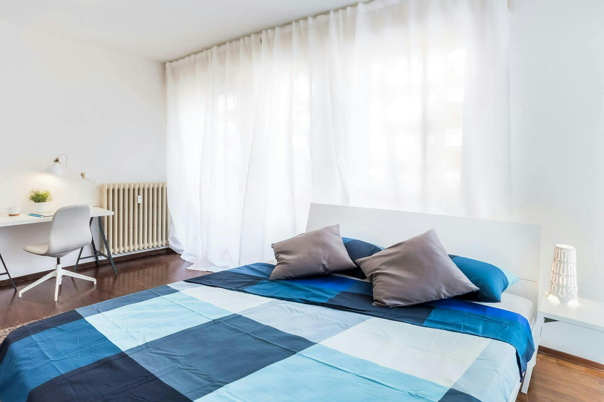 Via Milano, Venice preview