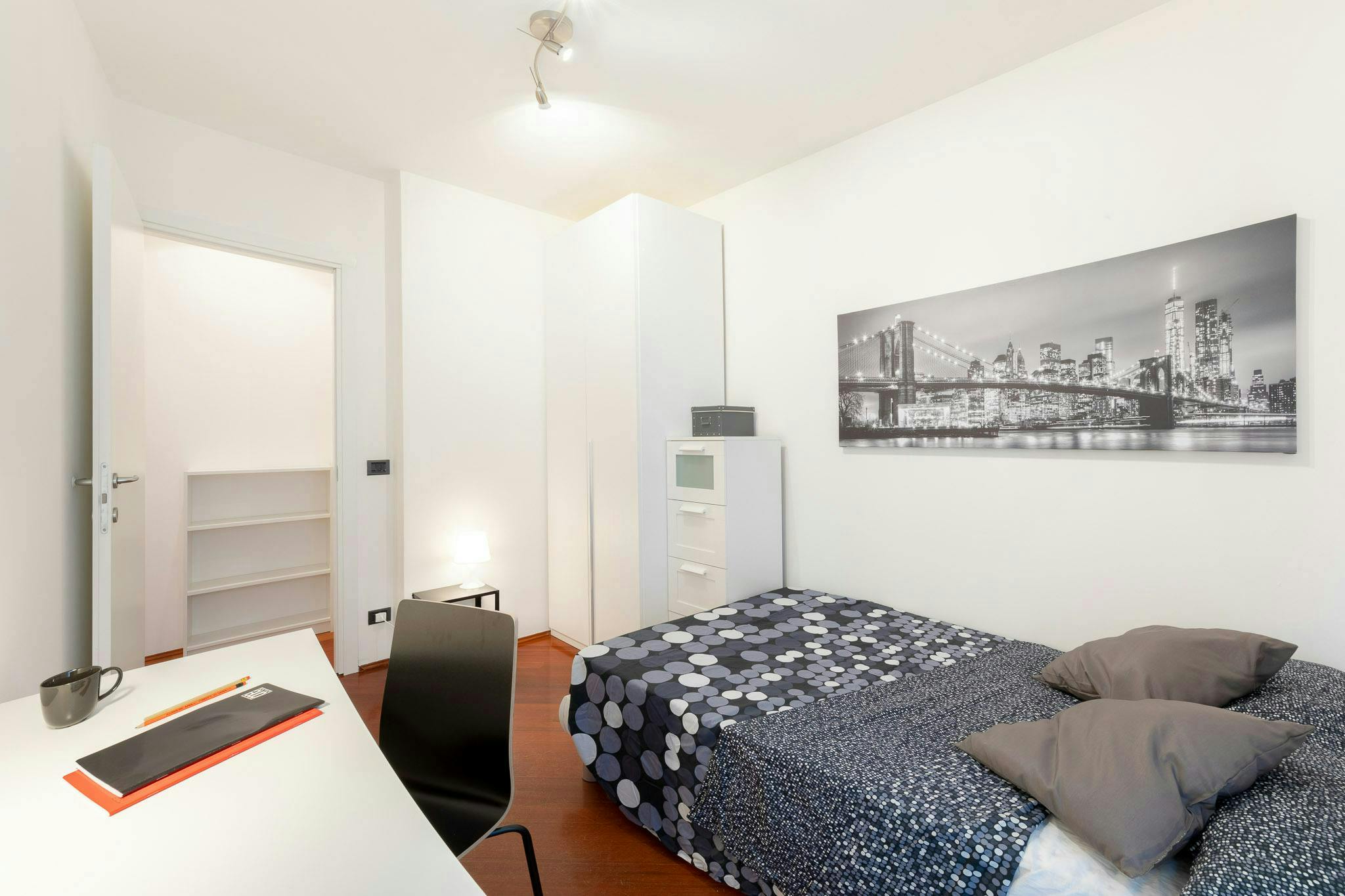 preview gallery tile