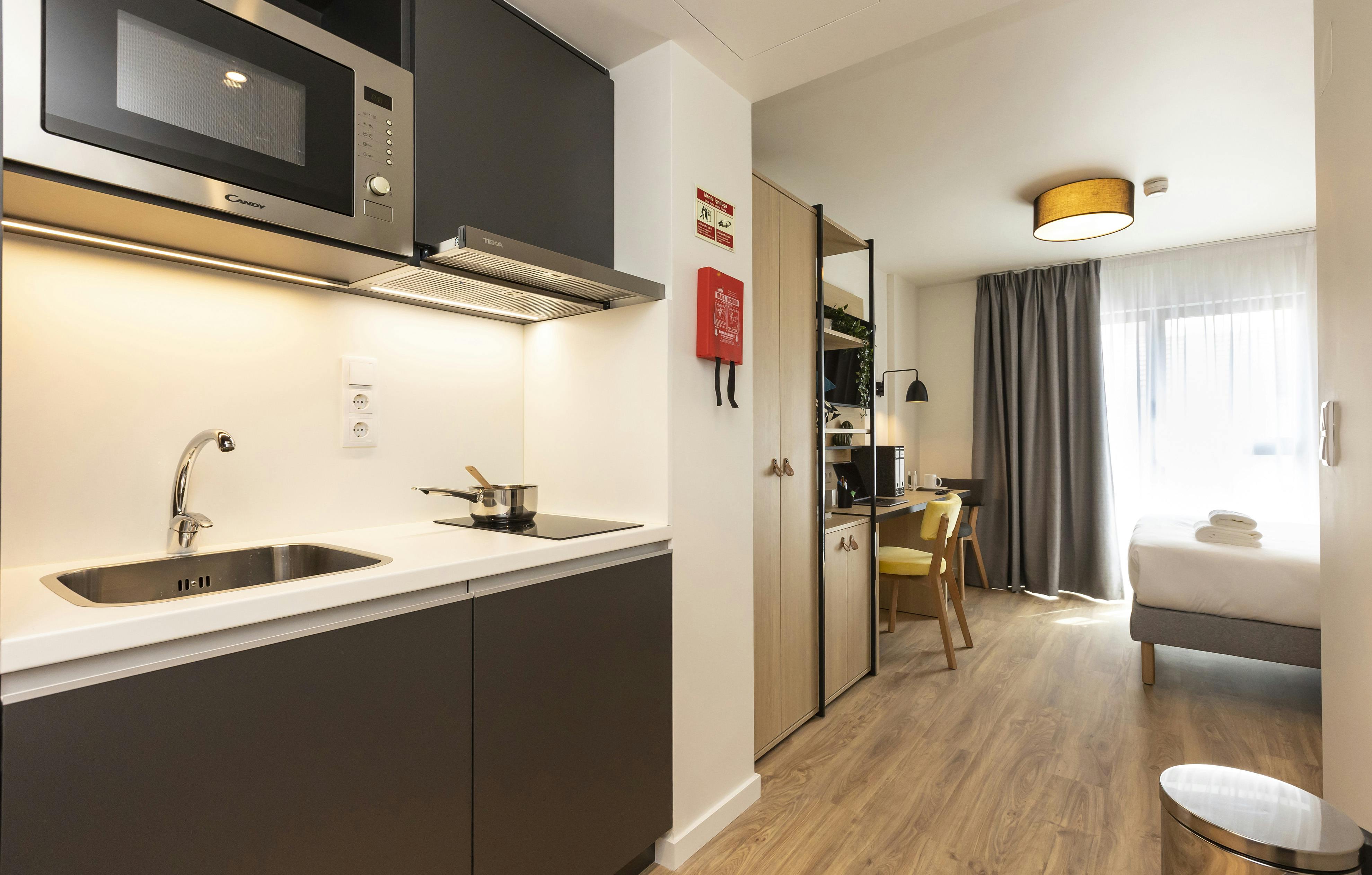 Estudio  en alquiler por 1275 € al mes en Lisbon, Travessa Artur Lamas